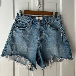 A&F The Dad Short High Rise